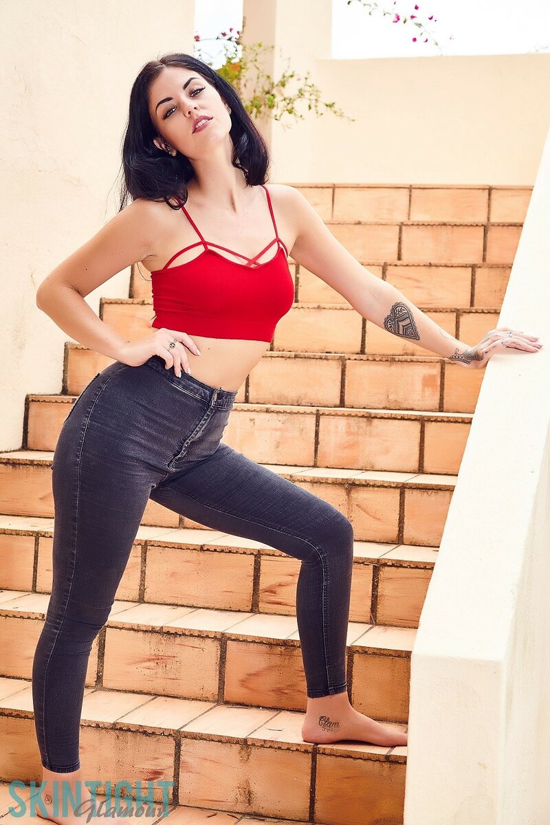 Наташа, 24